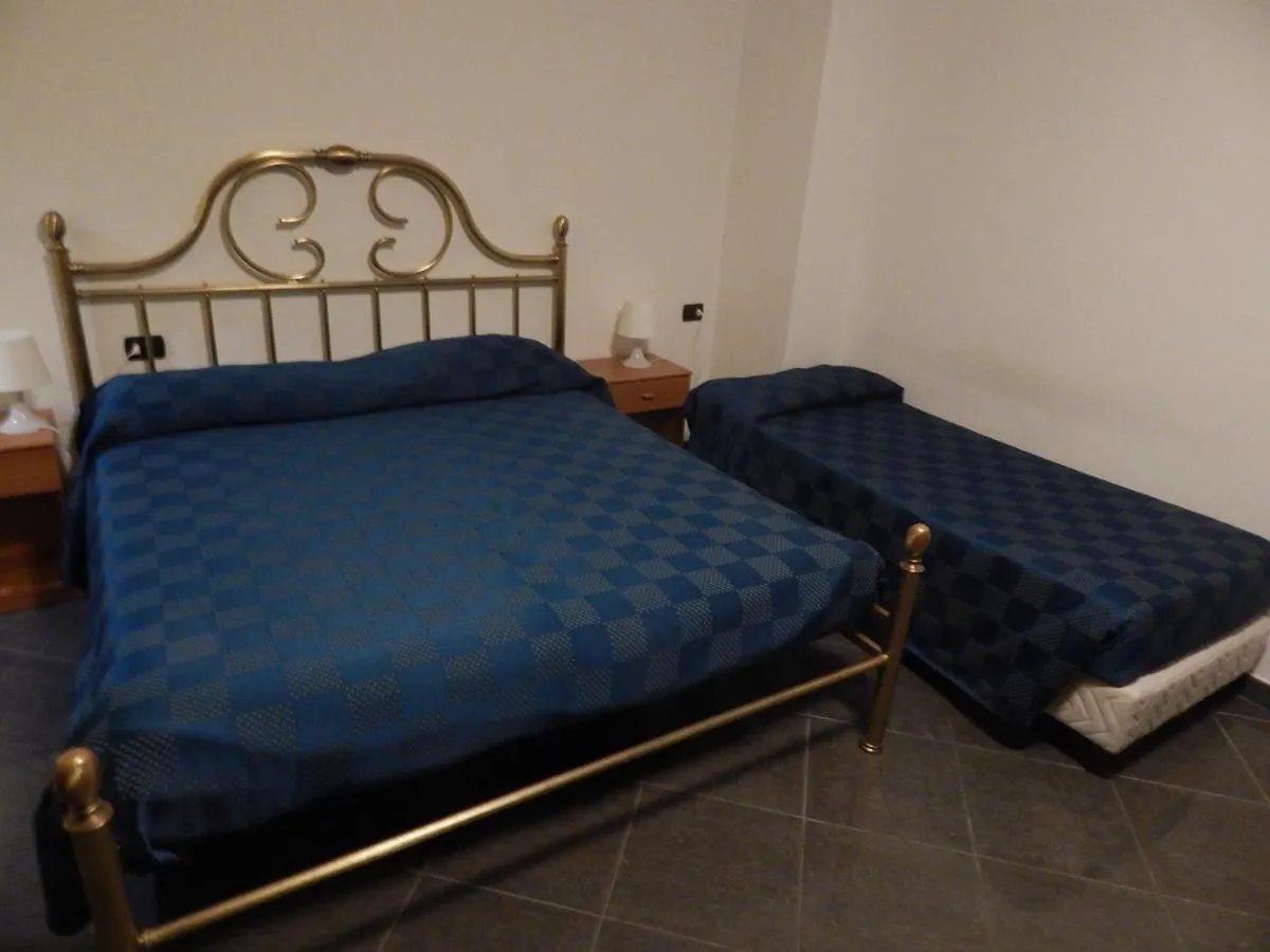 Albergo Massimo Loano 0*,